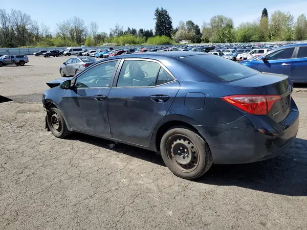 2T1BURHE9KC220778 2019 TOYOTA COROLLA - Image 2
