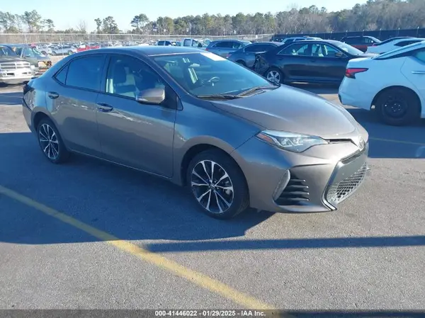 2T1BURHE9KC222143 2019 TOYOTA COROLLA - Image 1