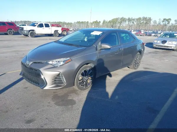 2T1BURHE9KC222143 2019 TOYOTA COROLLA - Image 2