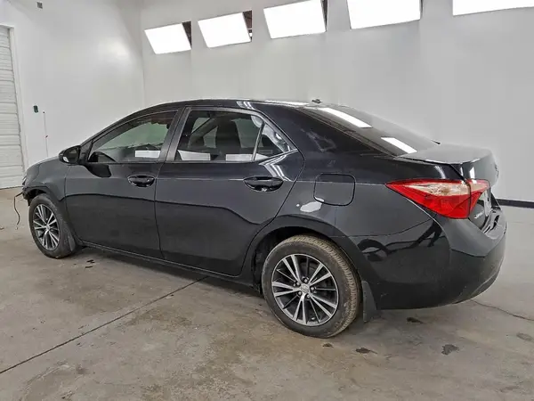 2T1BURHE9KC226385 2019 TOYOTA COROLLA - Image 2