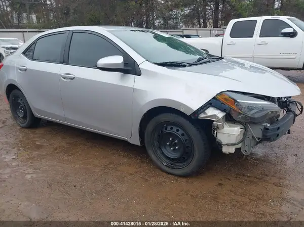 2T1BURHE9KC232042 2019 TOYOTA COROLLA - Image 1