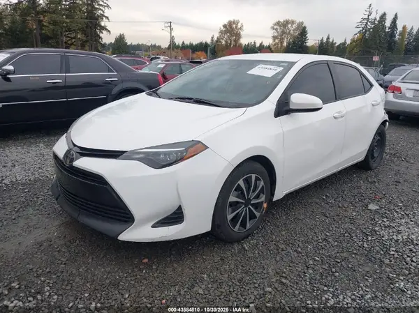 2T1BURHE9KC239668 2019 TOYOTA COROLLA - Image 2