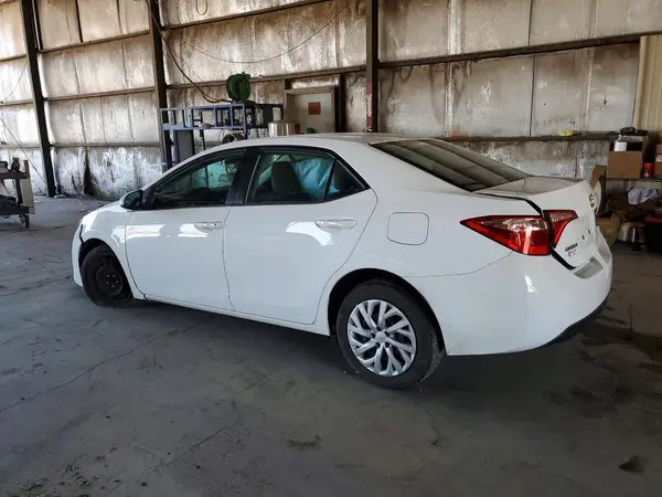 2T1BURHE9KC244983 2019 TOYOTA COROLLA - Image 2