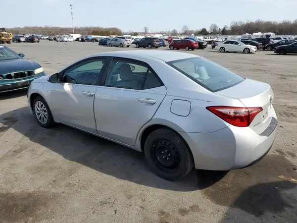 2T1BURHE9KC246362 2019 TOYOTA COROLLA - Image 2