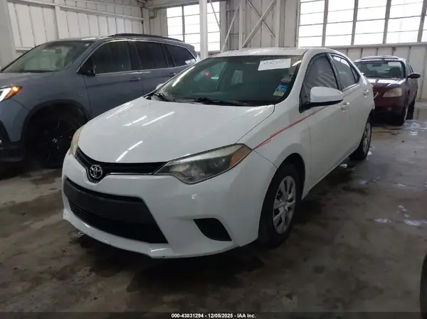 2T1BURHEXGC485359 2016 TOYOTA COROLLA - Image 2