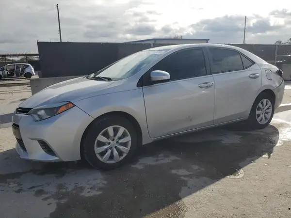 2T1BURHEXGC490111 2016 TOYOTA COROLLA - Image 1