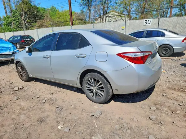 2T1BURHEXGC504072 2016 TOYOTA COROLLA - Image 2
