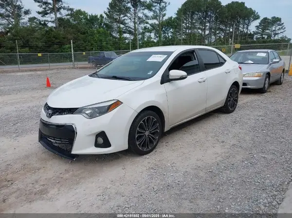 2T1BURHEXGC528825 2016 TOYOTA COROLLA - Image 2