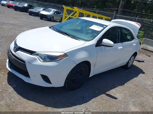 2T1BURHEXGC536682 2016 TOYOTA COROLLA - Image 2