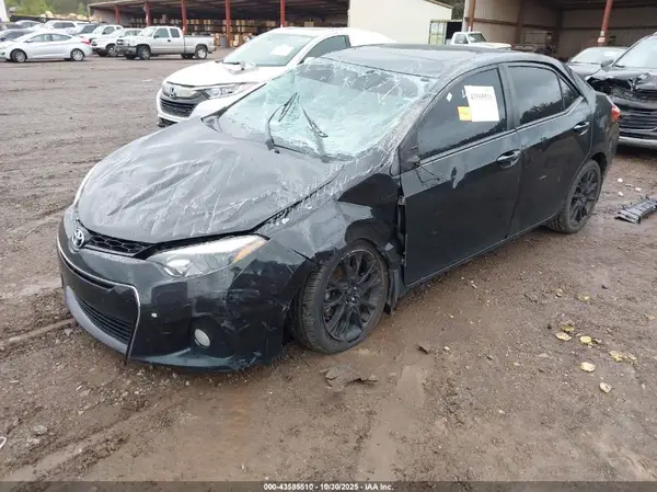 2T1BURHEXGC558469 2016 TOYOTA COROLLA - Image 2