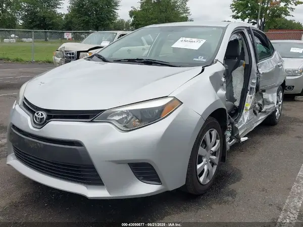 2T1BURHEXGC567494 2016 TOYOTA COROLLA - Image 2