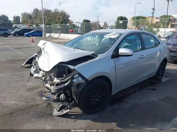 2T1BURHEXGC574266 2016 TOYOTA COROLLA - Image 2
