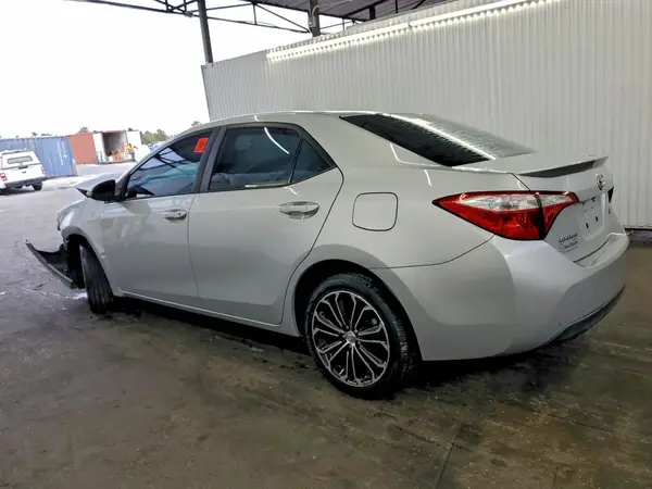 2T1BURHEXGC576566 2016 TOYOTA COROLLA - Image 2