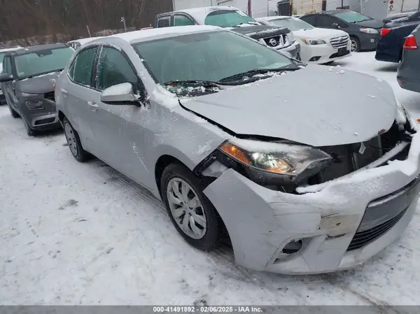 2T1BURHEXGC608934 2016 TOYOTA COROLLA - Image 1
