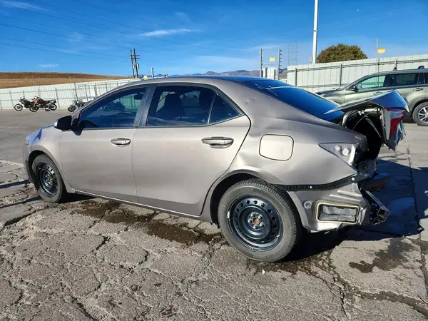 2T1BURHEXGC614295 2016 TOYOTA COROLLA - Image 2