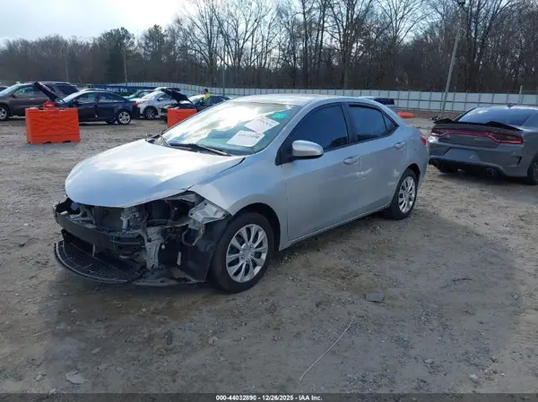 2T1BURHEXGC618640 2016 TOYOTA COROLLA - Image 2
