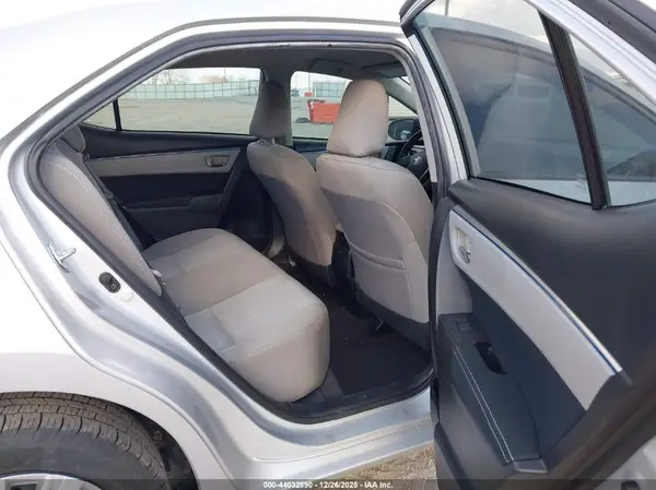2T1BURHEXGC618640 2016 TOYOTA COROLLA - Image 8