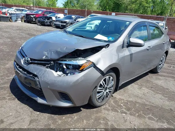 2T1BURHEXGC618752 2016 TOYOTA COROLLA - Image 2