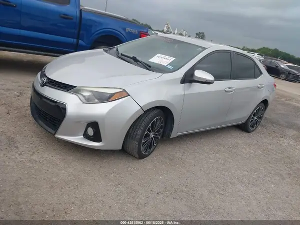 2T1BURHEXGC640508 2016 TOYOTA COROLLA - Image 2