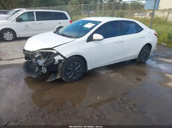 2T1BURHEXGC643487 2016 TOYOTA COROLLA - Image 2