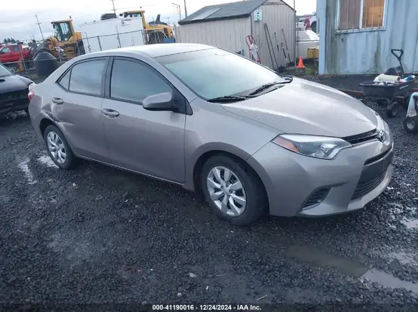 2T1BURHEXGC647992 2016 TOYOTA COROLLA - Image 1