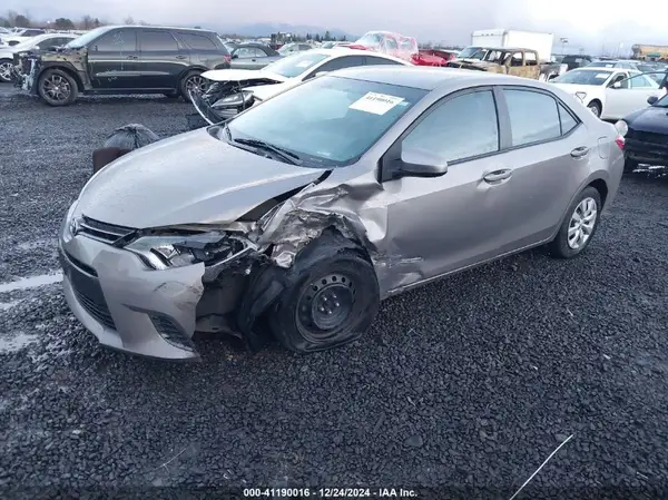 2T1BURHEXGC647992 2016 TOYOTA COROLLA - Image 2