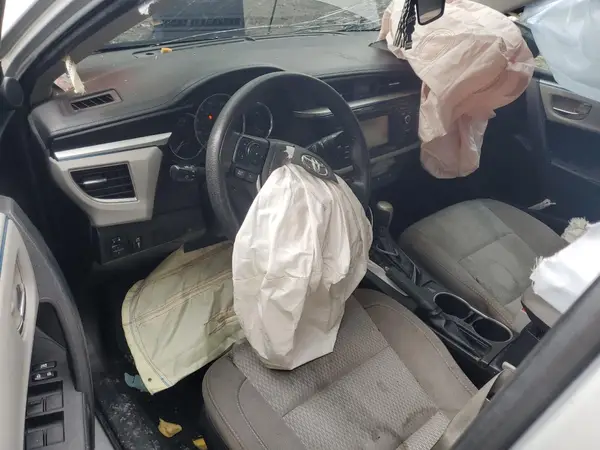 2T1BURHEXGC673623 2016 TOYOTA COROLLA - Image 8