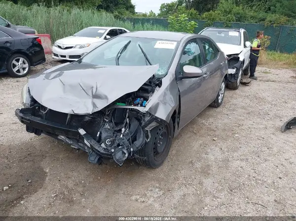 2T1BURHEXGC704546 2016 TOYOTA COROLLA - Image 2
