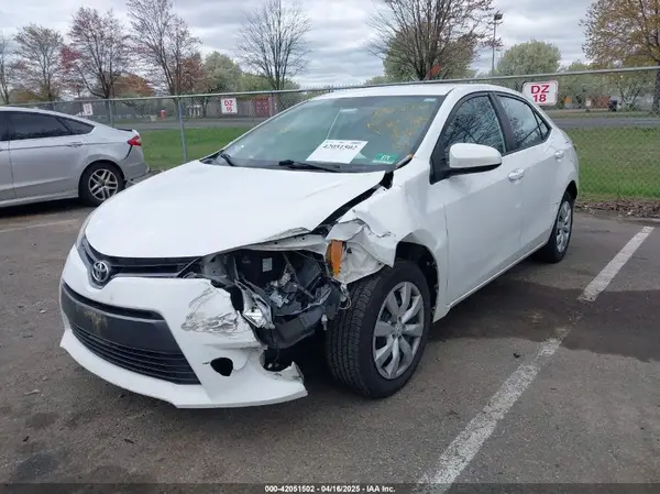 2T1BURHEXGC711559 2016 TOYOTA COROLLA - Image 2