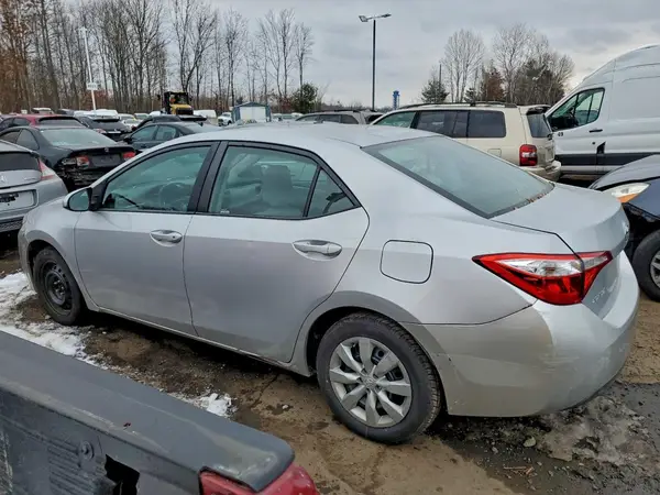 2T1BURHEXGC714428 2016 TOYOTA COROLLA - Image 2