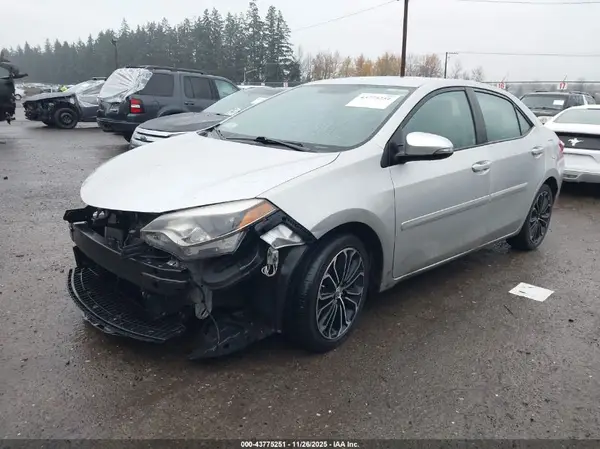 2T1BURHEXGC725803 2016 TOYOTA COROLLA - Image 2