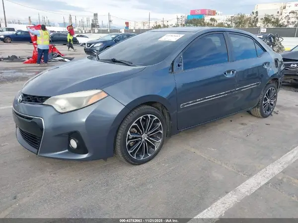 2T1BURHEXGC744609 2016 TOYOTA COROLLA - Image 2