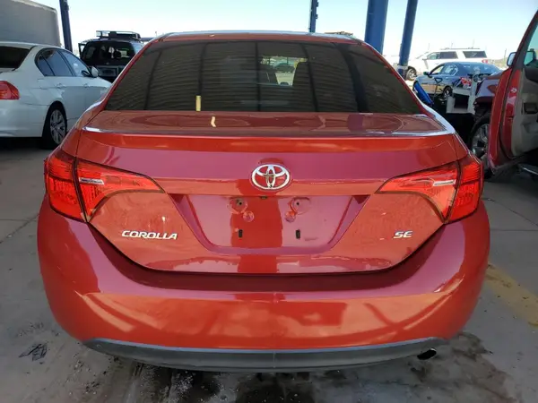 2017 TOYOTA COROLLA auction photo 6