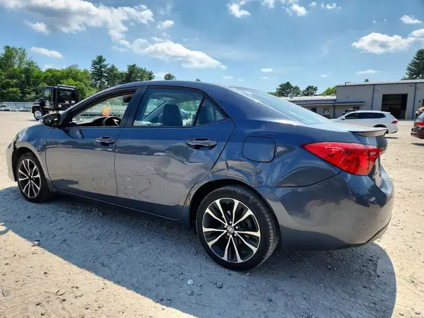 2T1BURHEXHC757247 2017 TOYOTA COROLLA - Image 2