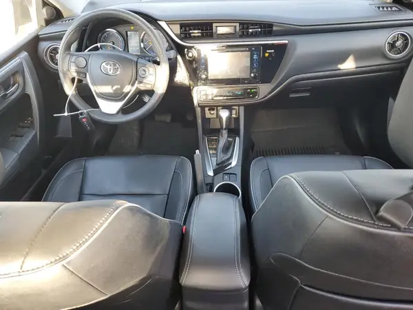 2T1BURHEXHC758365 2017 TOYOTA COROLLA - Image 8