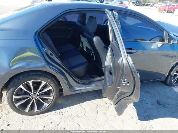 2T1BURHEXHC760875 2017 TOYOTA COROLLA - Image 8