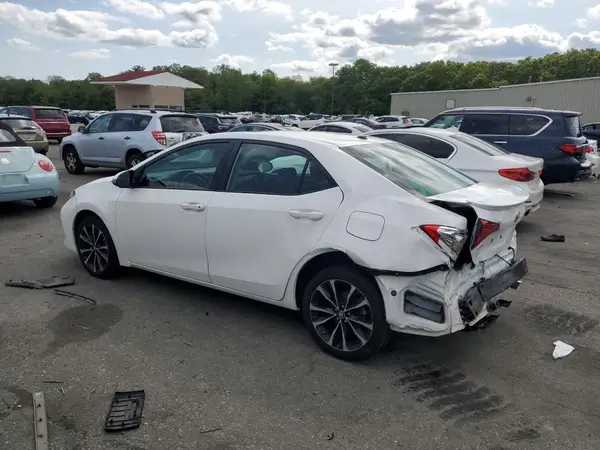 2T1BURHEXHC761816 2017 TOYOTA COROLLA - Image 2