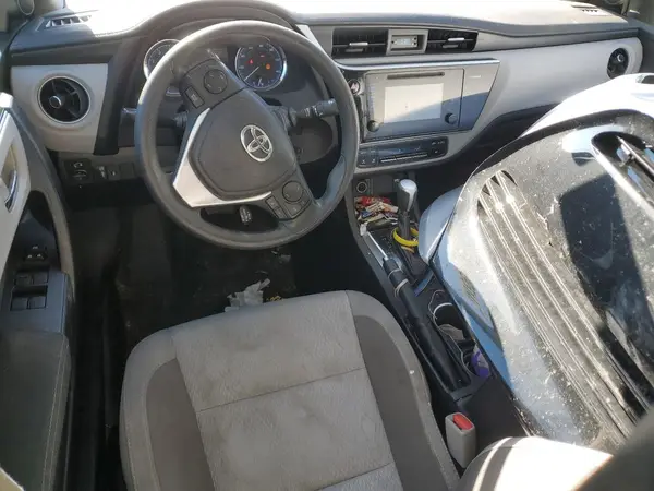 2T1BURHEXHC762741 2017 TOYOTA COROLLA - Image 8