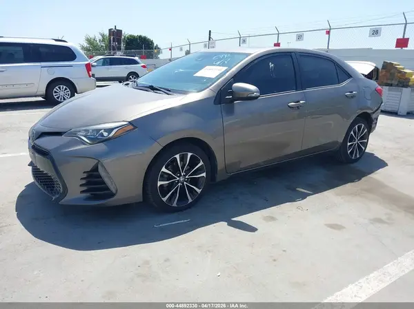 2T1BURHEXHC762822 2017 TOYOTA COROLLA - Image 2