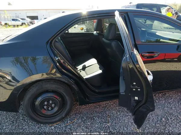 2T1BURHEXHC766739 2017 TOYOTA COROLLA - Image 8