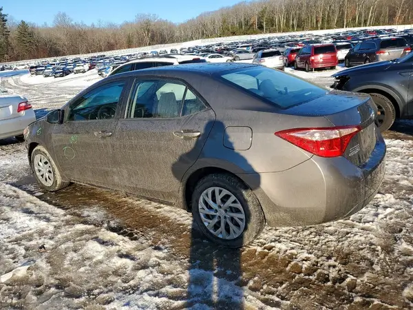 2T1BURHEXHC768040 2017 TOYOTA COROLLA - Image 2