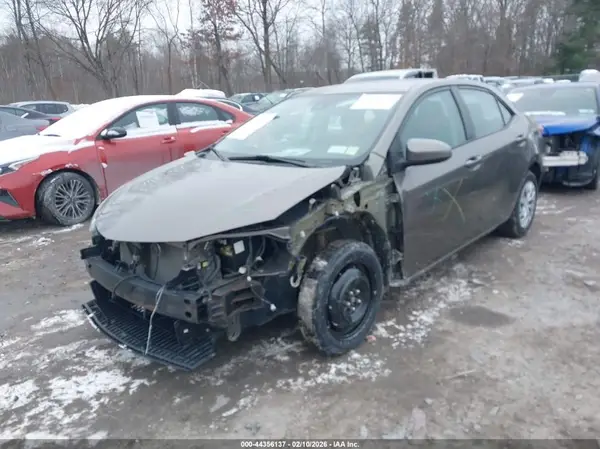 2T1BURHEXHC776607 2017 TOYOTA COROLLA - Image 2