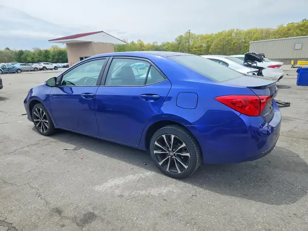 2T1BURHEXHC776610 2017 TOYOTA COROLLA - Image 2