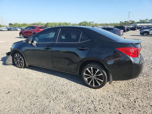 2T1BURHEXHC777840 2017 TOYOTA COROLLA - Image 2