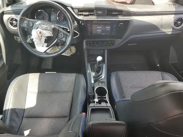 2T1BURHEXHC780074 2017 TOYOTA COROLLA - Image 8