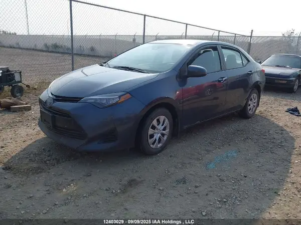 2T1BURHEXHC781399 2017 TOYOTA COROLLA - Image 2