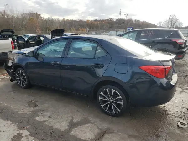2T1BURHEXHC784335 2017 TOYOTA COROLLA - Image 2