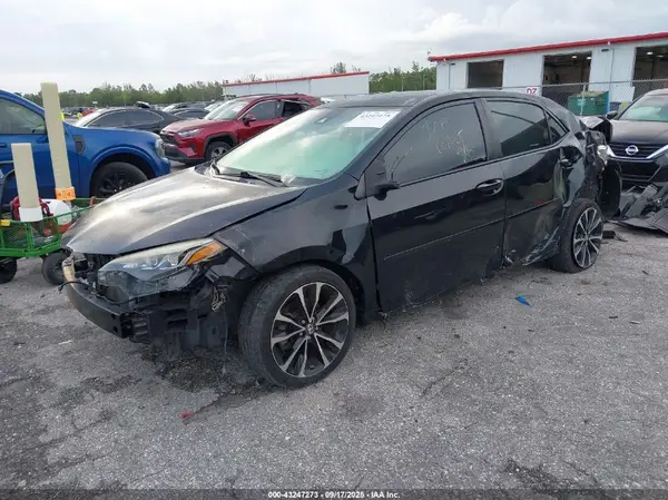 2T1BURHEXHC784903 2017 TOYOTA COROLLA - Image 2