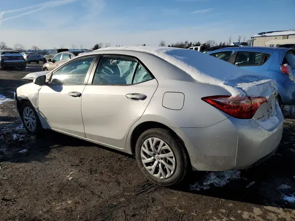 2T1BURHEXHC787641 2017 TOYOTA COROLLA - Image 2