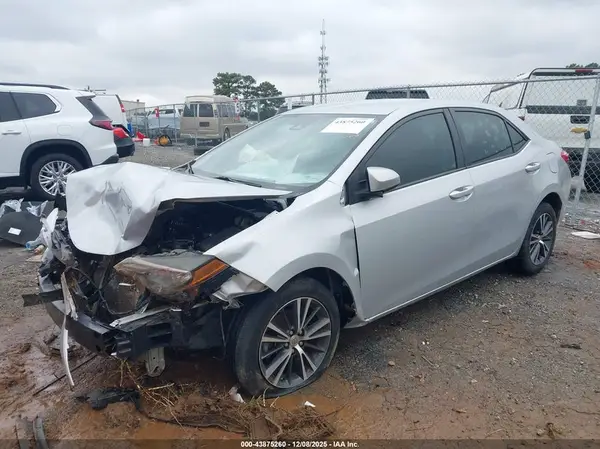 2T1BURHEXHC788062 2017 TOYOTA COROLLA - Image 2